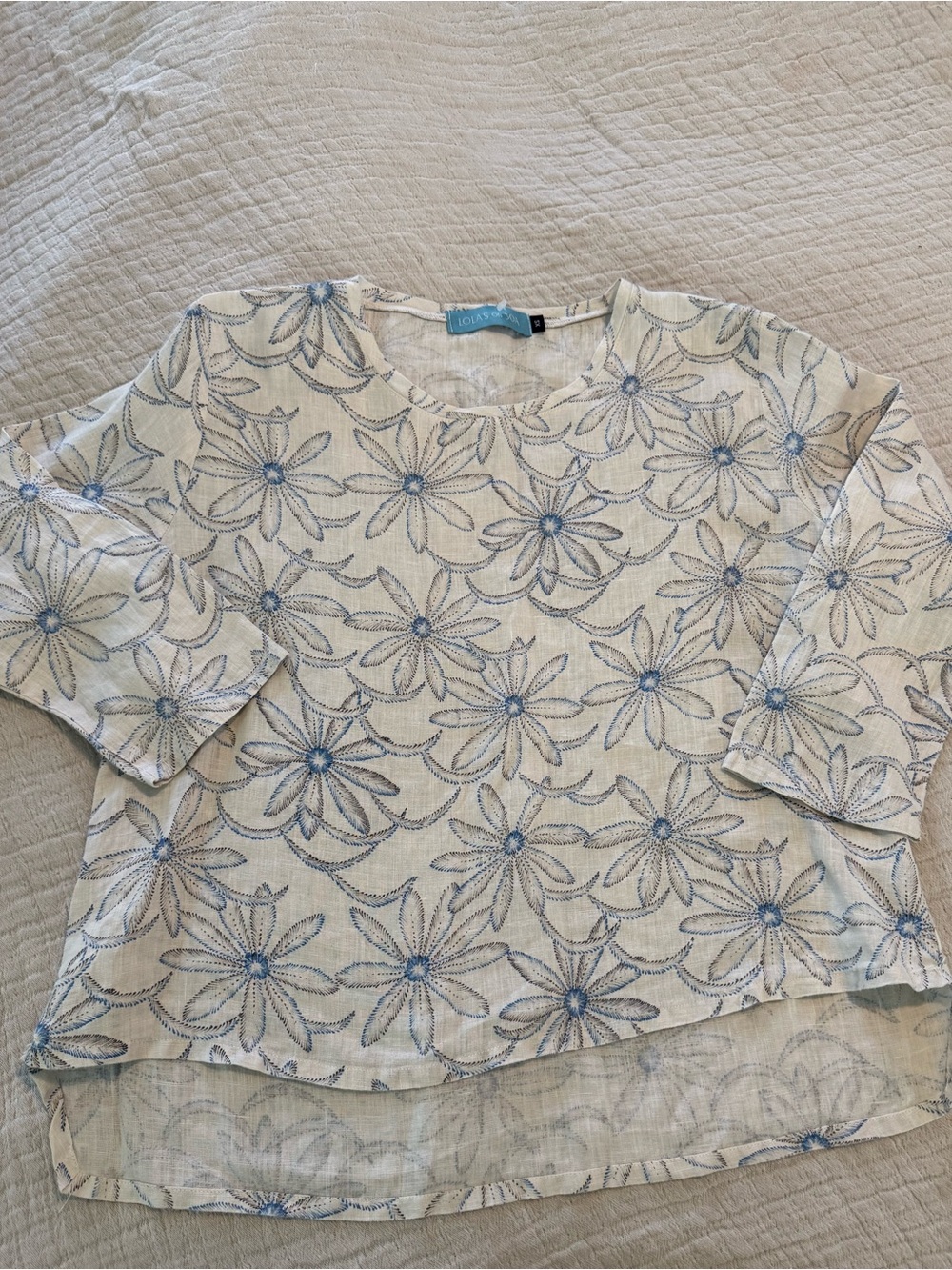 Lola’s on 30A Cream Floral Embroidered Linen Top EUC 0967